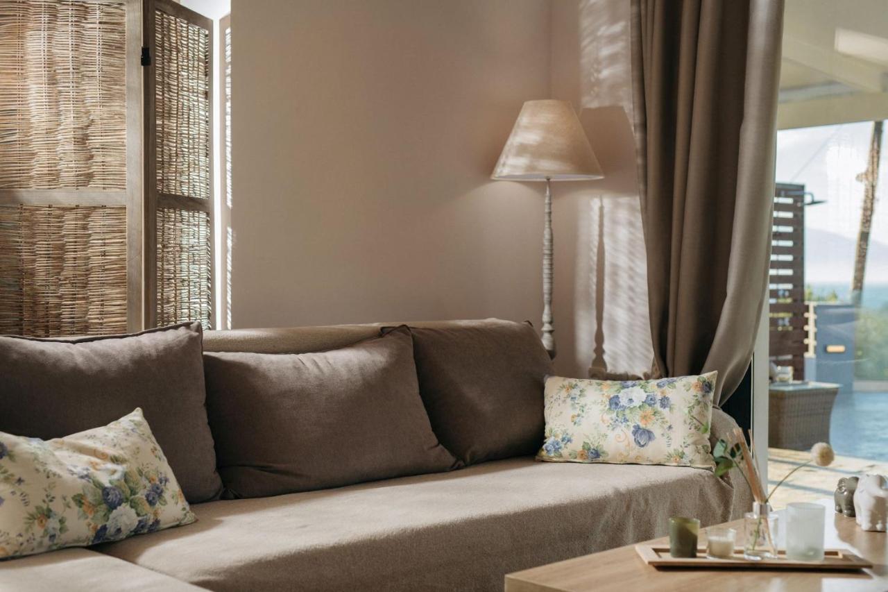Villa Venia - Cozy Escape With Scenic Sew View, By Zantewize Tragaki Eksteriør billede
